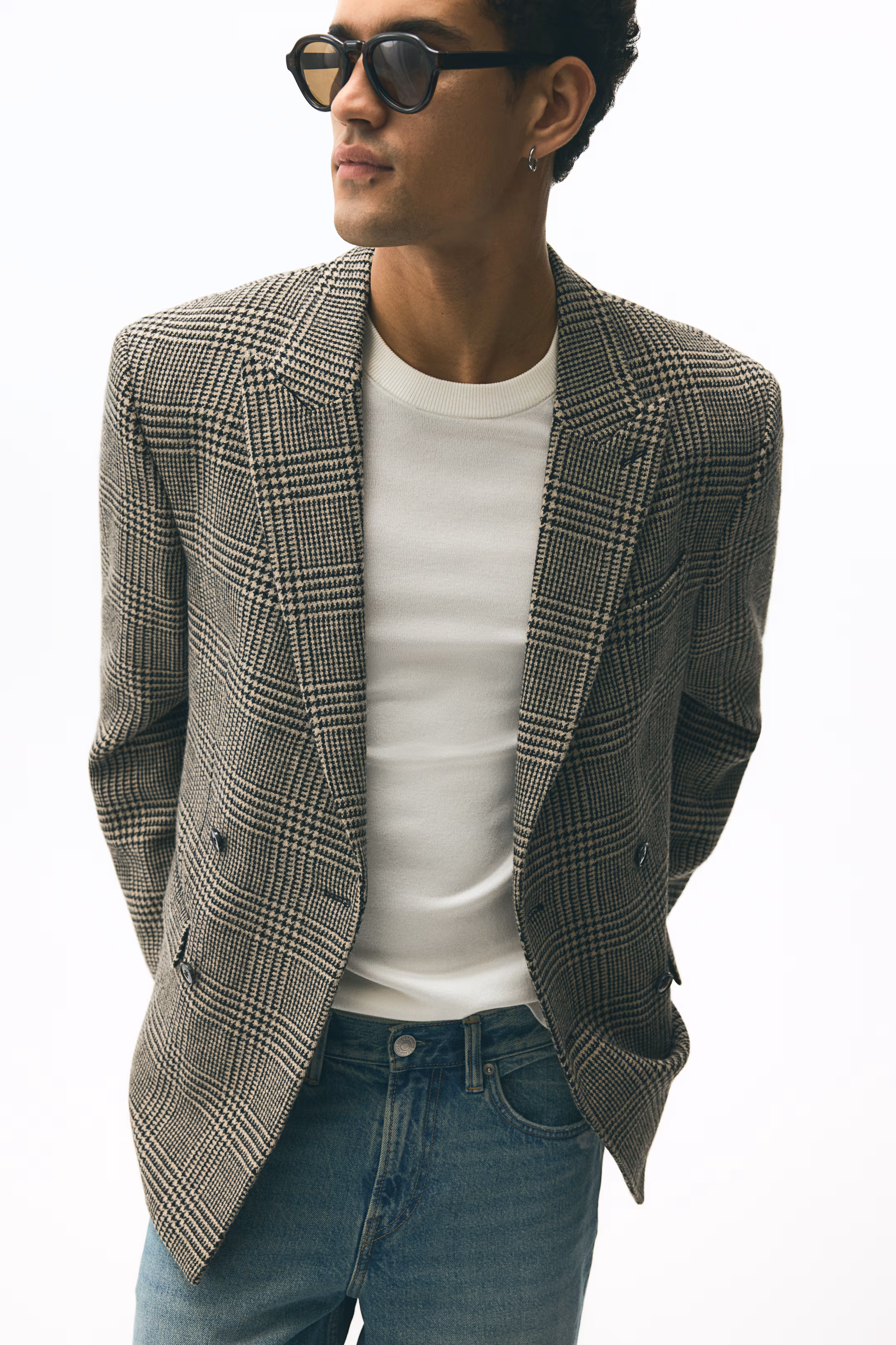 Beige/Black checked